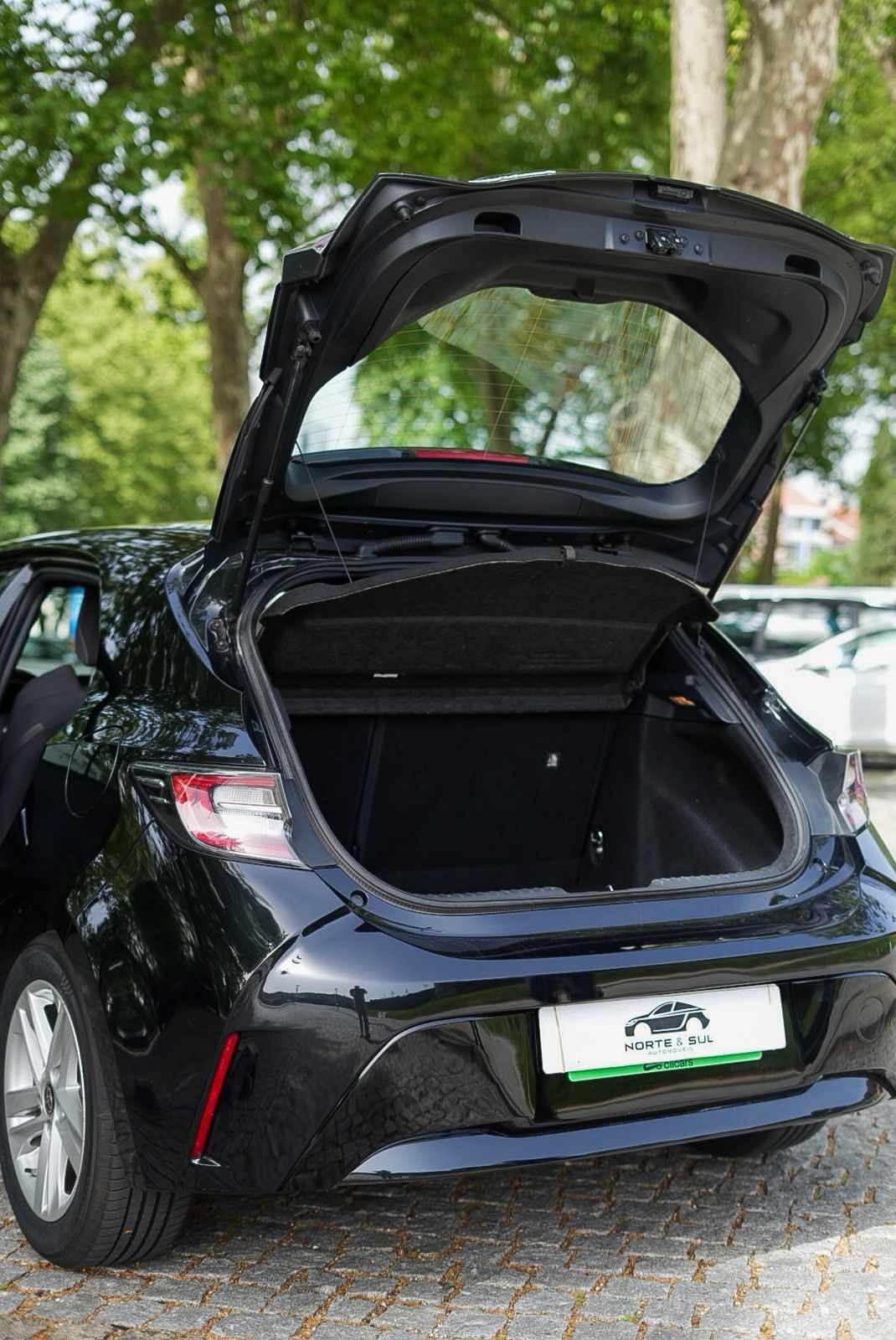toyota-corolla-1-8-hybrid-2022-gasolina-1798cc