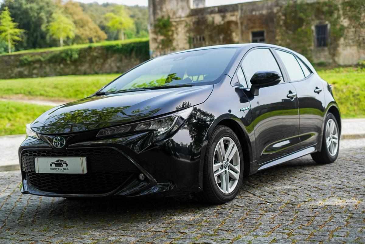 toyota-corolla-1-8-hybrid-2022-gasolina-1798cc