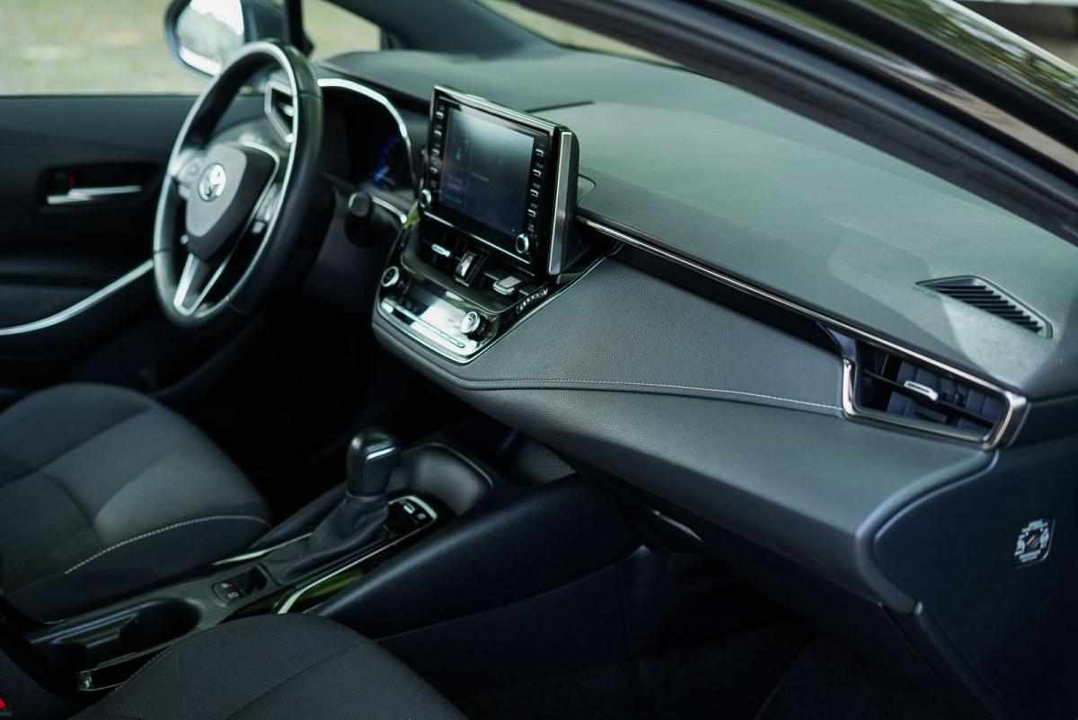 toyota-corolla-1-8-hybrid-2022-gasolina-1798cc