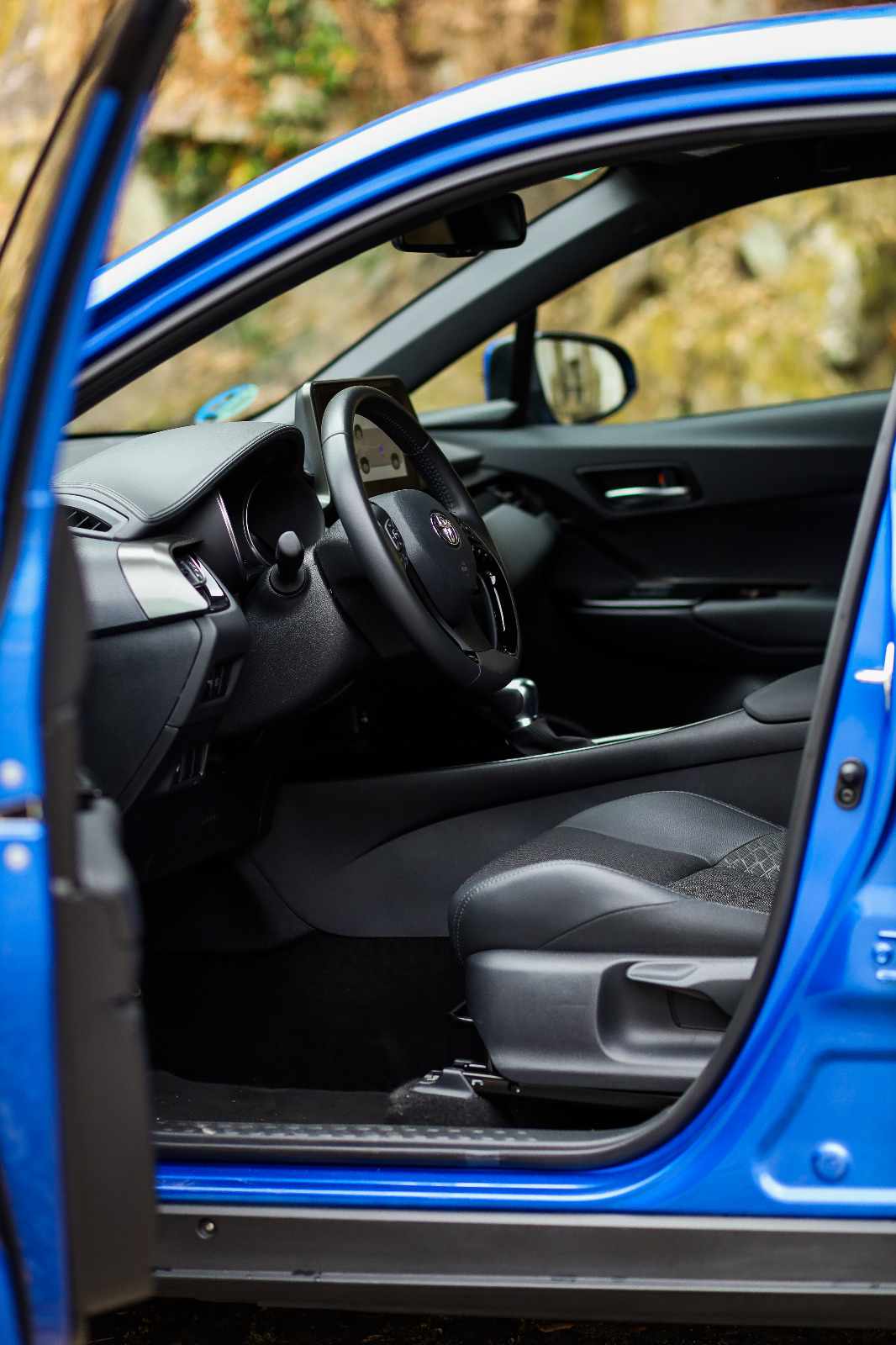 toyota-c-hr-hybrid-1-8-vvt-i-2022-gasolina-1798cc