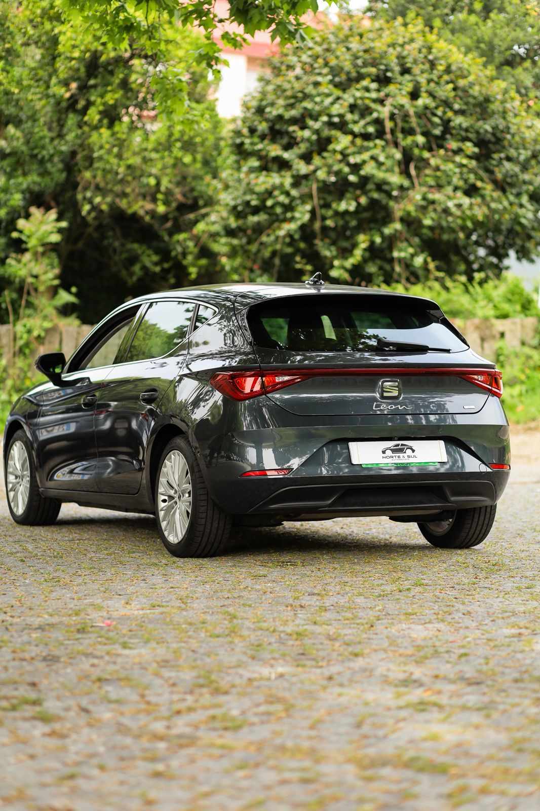seat-leon-e-hybrid-2021-gasolina-1395cc