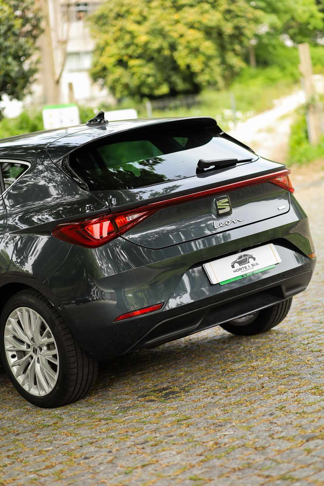 seat-leon-e-hybrid-2021-gasolina-1395cc