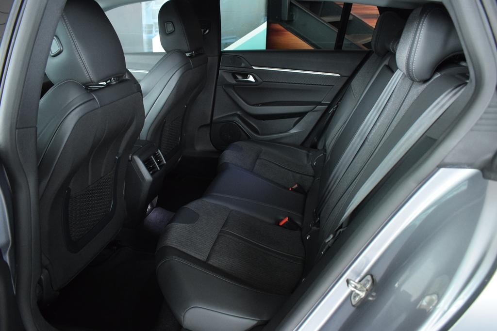 peugeot-508-2021-diesel-1499cc