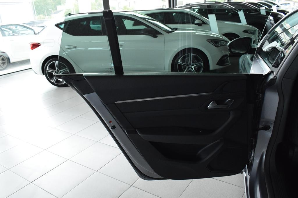 peugeot-508-2021-diesel-1499cc