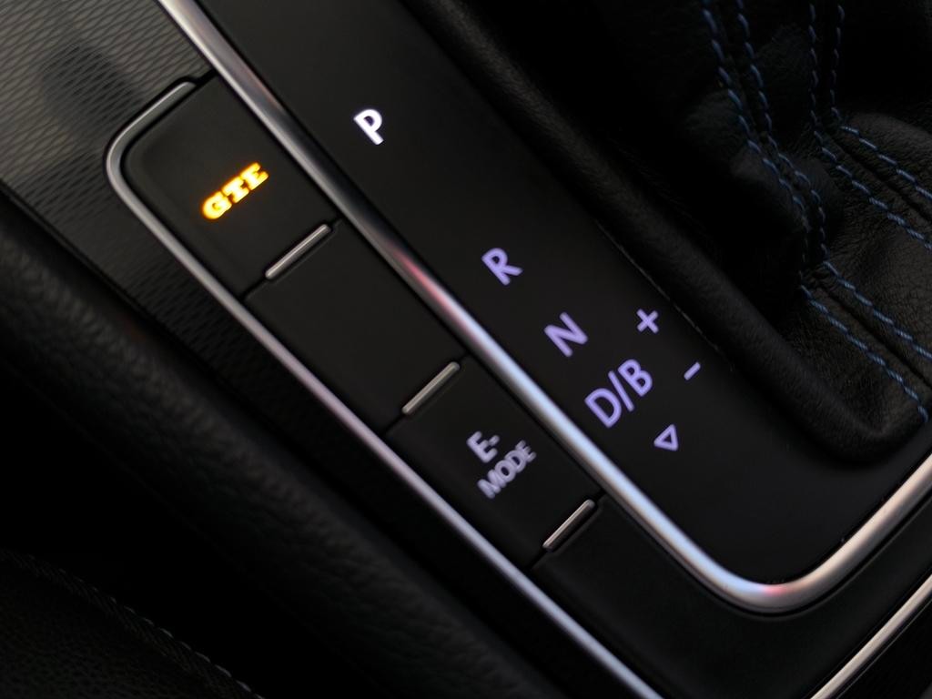 volkswagen-golf-2015-hibrido-a-gasolina-1395cc