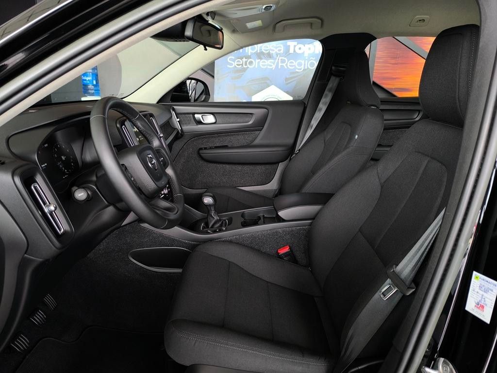 volvo-xc40-2022-gasolina-1477cc