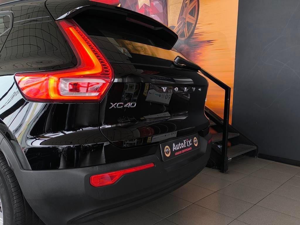 volvo-xc40-2022-gasolina-1477cc