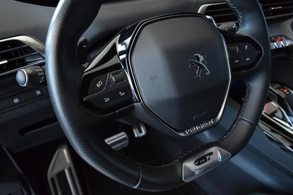 peugeot-3008-2020-hibrido-a-gasolina-1598cc