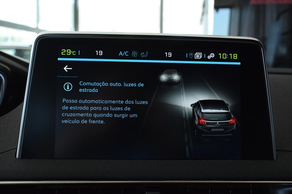 peugeot-3008-2020-hibrido-a-gasolina-1598cc