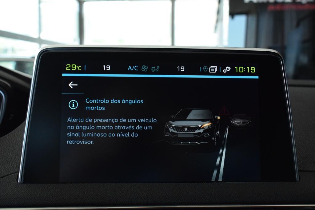 peugeot-3008-2020-hibrido-a-gasolina-1598cc