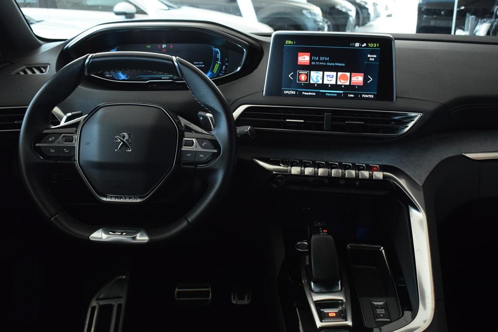 peugeot-3008-2020-hibrido-a-gasolina-1598cc