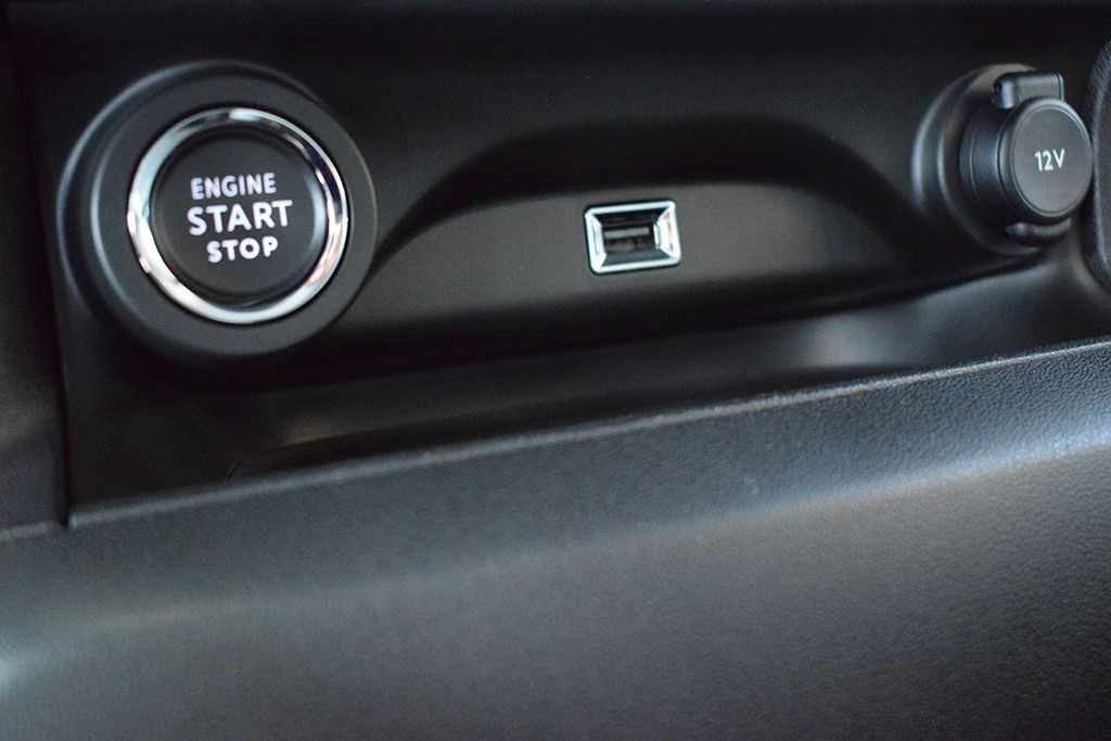 citroen-c4-cactus-2019-diesel-1499cc