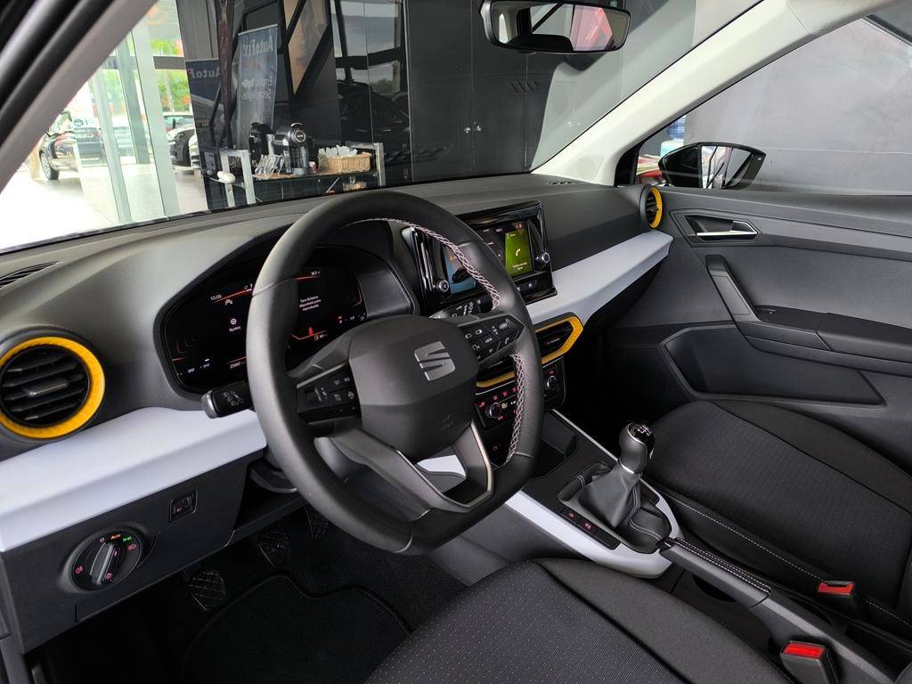 seat-arona-2024-gasolina-999cc