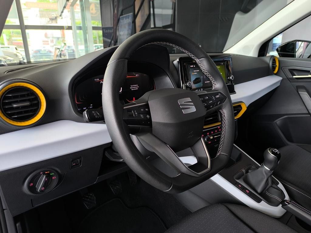 seat-arona-2024-gasolina-999cc