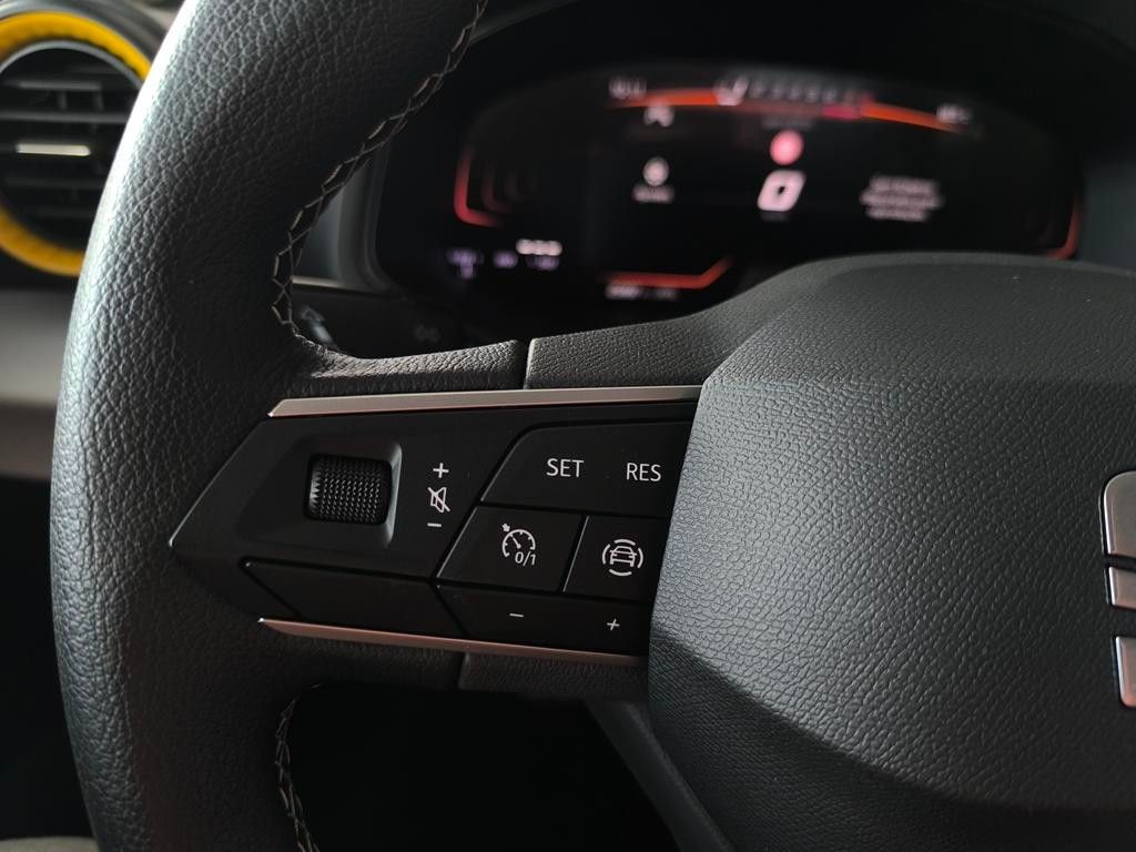 seat-arona-2024-gasolina-999cc