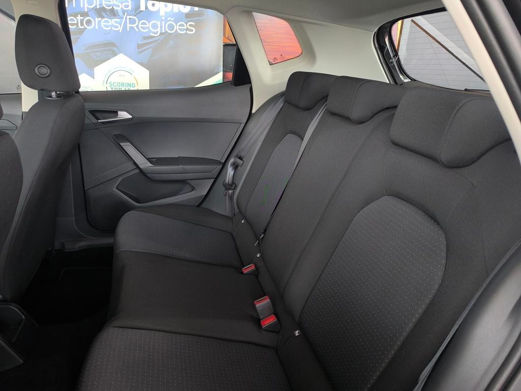 seat-arona-2024-gasolina-999cc