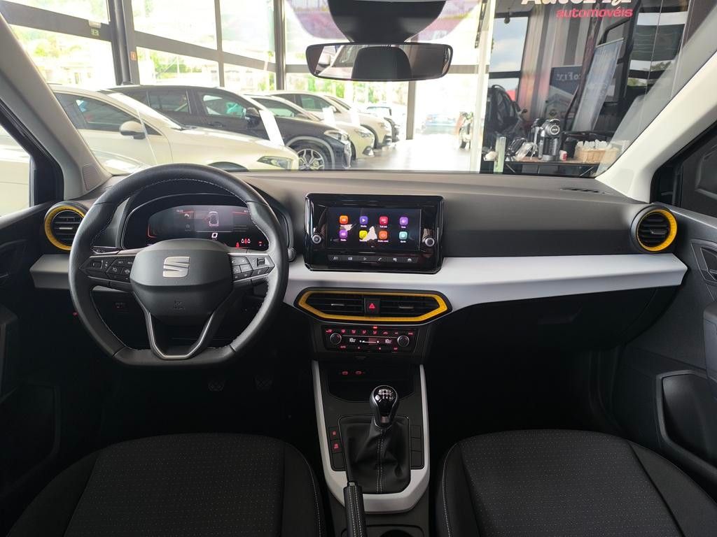 seat-arona-2024-gasolina-999cc