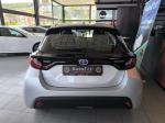 toyota-yaris-2021-hibrido-a-gasolina-1497cc