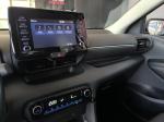 toyota-yaris-2021-hibrido-a-gasolina-1497cc
