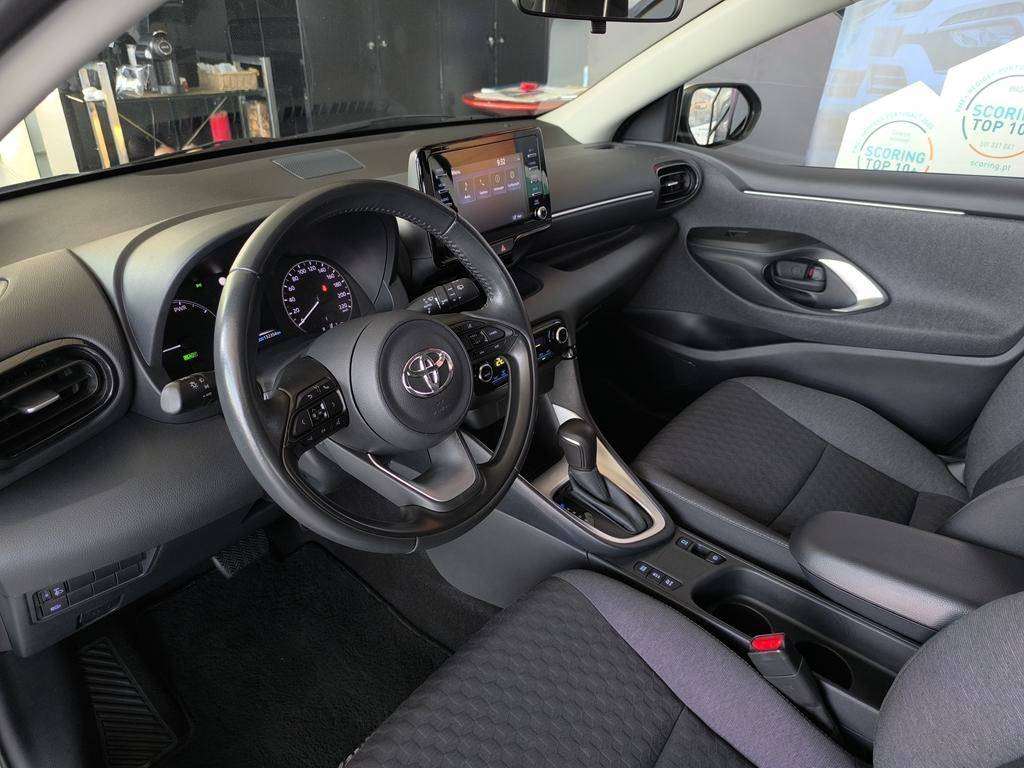 toyota-yaris-2021-hibrido-a-gasolina-1497cc
