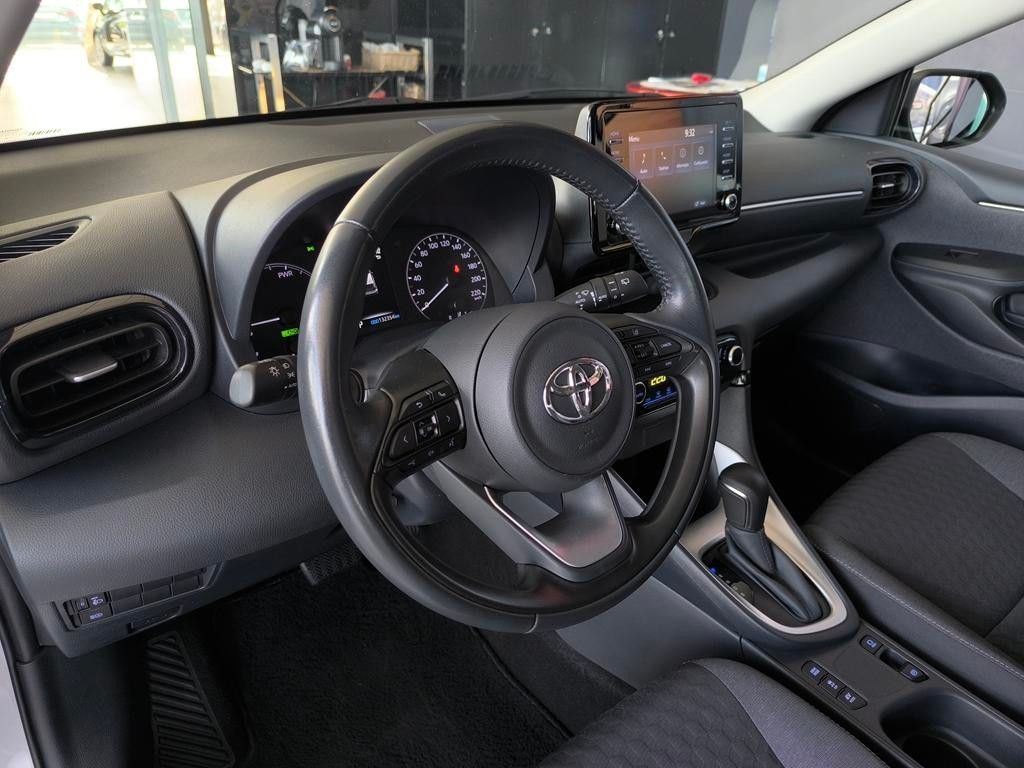 toyota-yaris-2021-hibrido-a-gasolina-1497cc