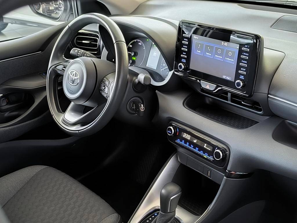 toyota-yaris-2021-hibrido-a-gasolina-1497cc