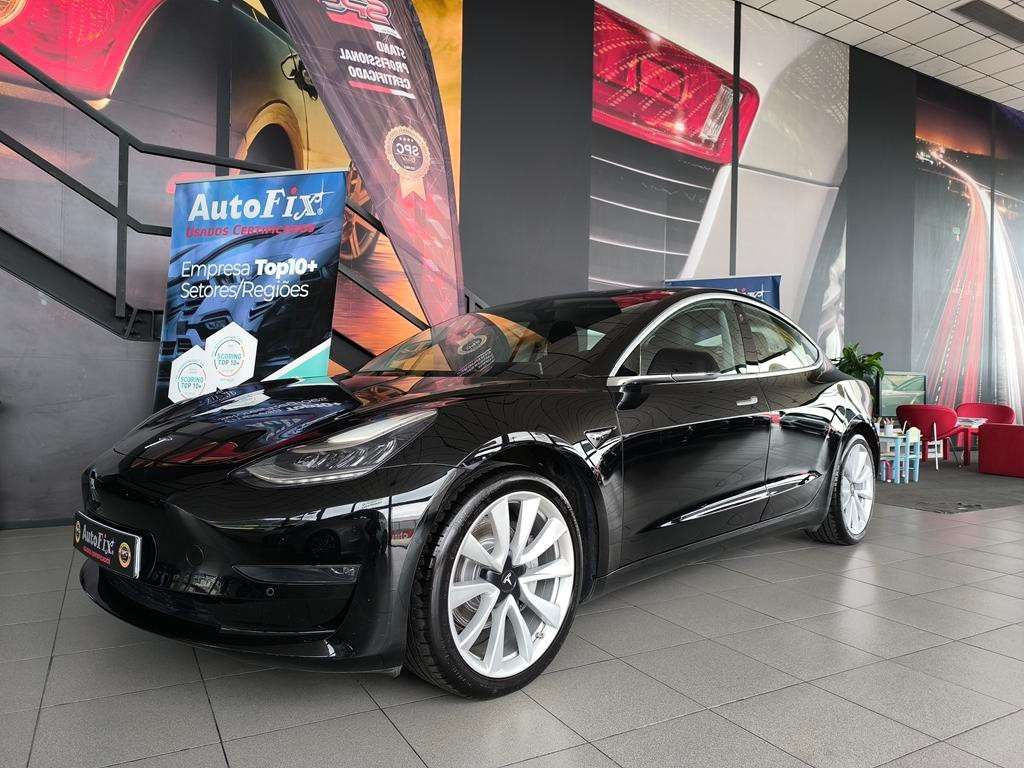 tesla-model-3-2019-eletrico-0cc