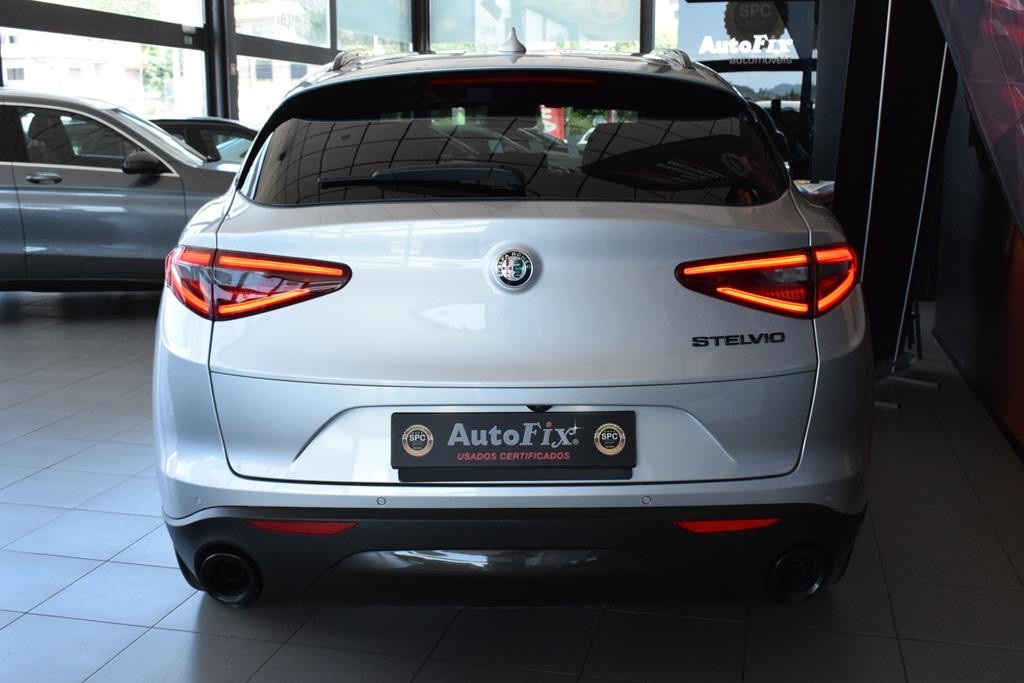 alfa-romeo-stelvio-2019-diesel-2143cc