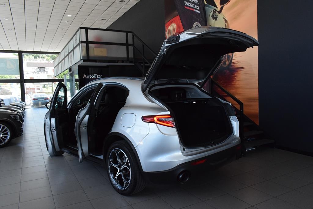 alfa-romeo-stelvio-2019-diesel-2143cc