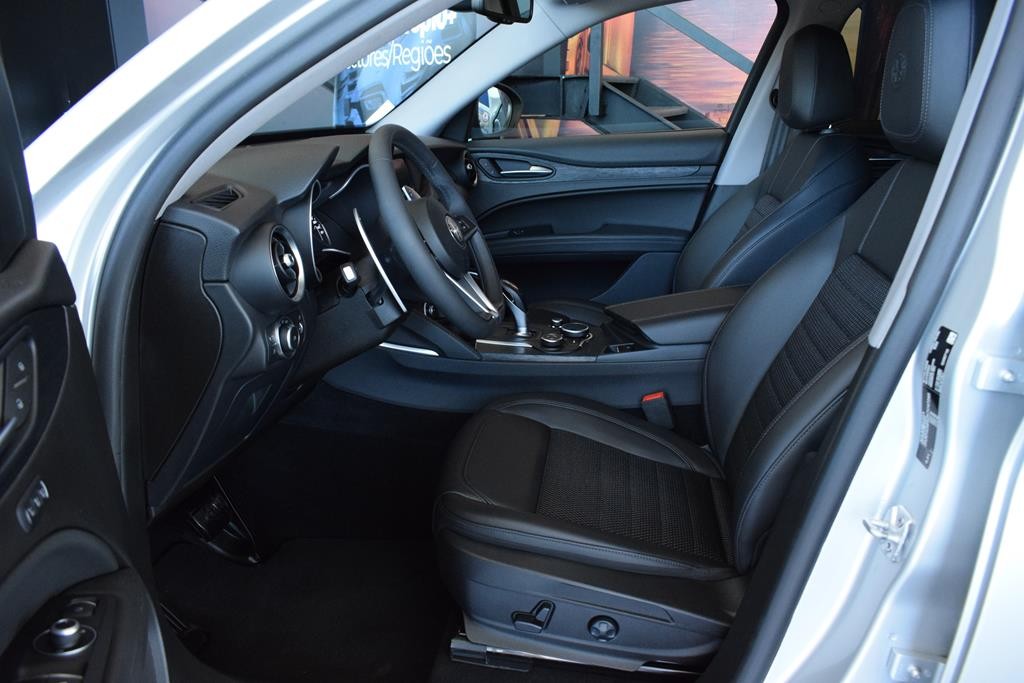 alfa-romeo-stelvio-2019-diesel-2143cc
