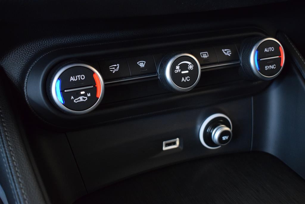 alfa-romeo-stelvio-2019-diesel-2143cc