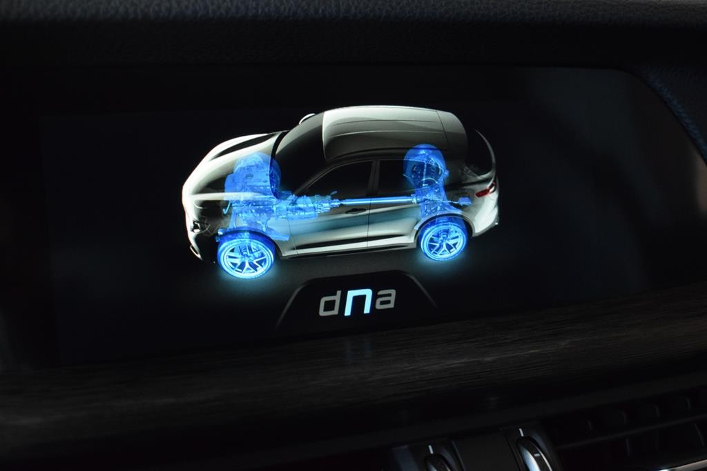alfa-romeo-stelvio-2019-diesel-2143cc