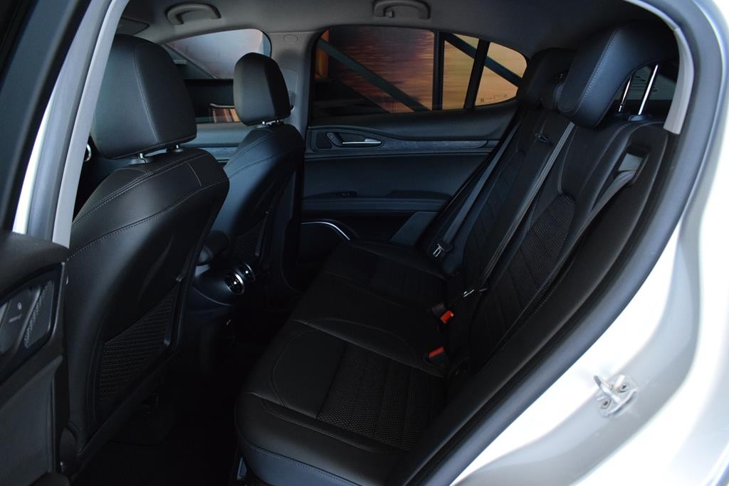 alfa-romeo-stelvio-2019-diesel-2143cc