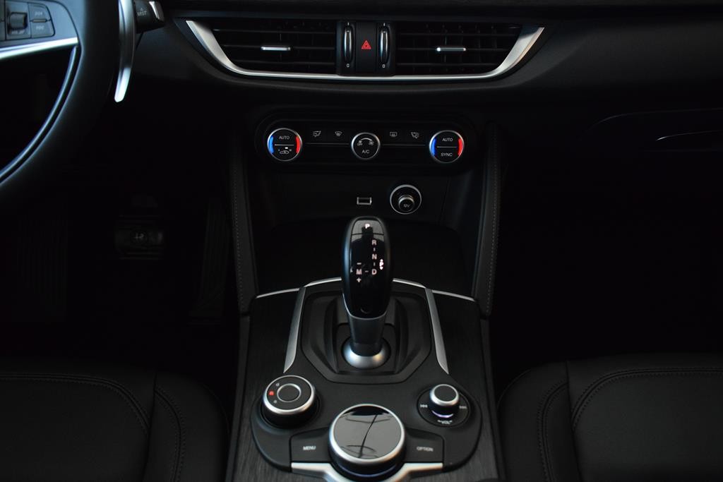 alfa-romeo-stelvio-2019-diesel-2143cc
