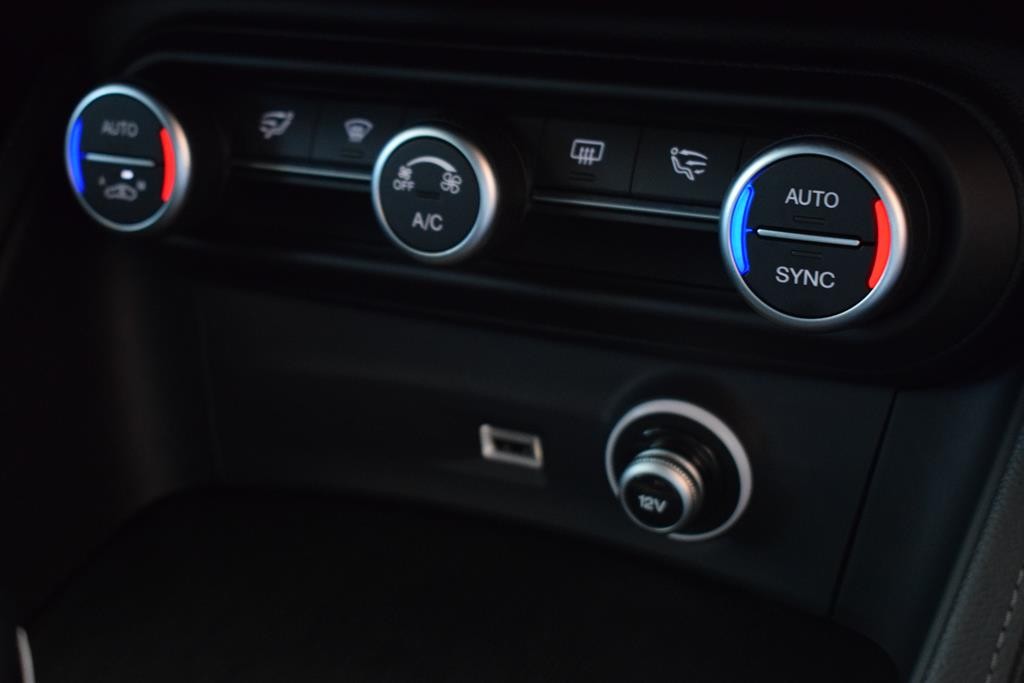 alfa-romeo-stelvio-2019-diesel-2143cc