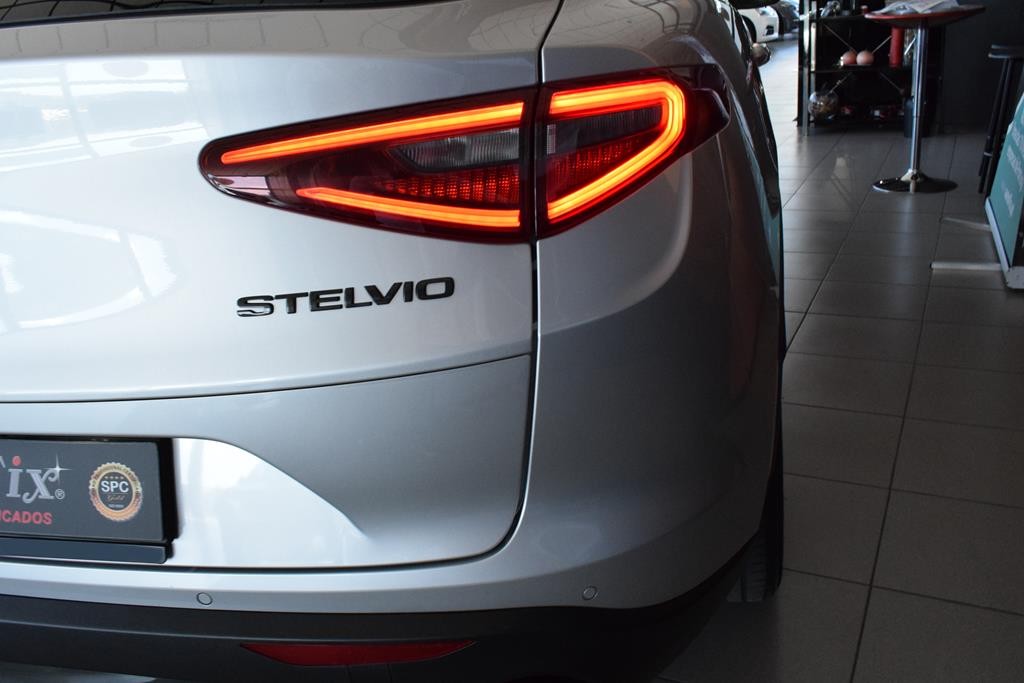 alfa-romeo-stelvio-2019-diesel-2143cc