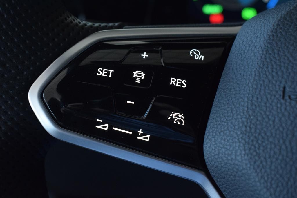 volkswagen-golf-2021-hibrido-a-gasolina-1395cc