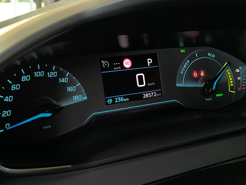 peugeot-2008-2024-eletrico-0cc