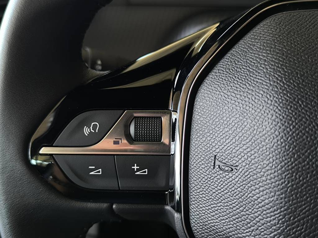 peugeot-2008-2024-eletrico-0cc