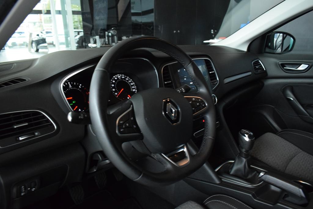 renault-megane-2021-diesel-1461cc
