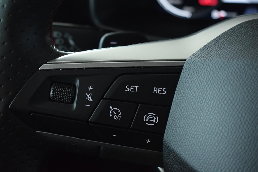 seat-leon-2022-diesel-1968cc
