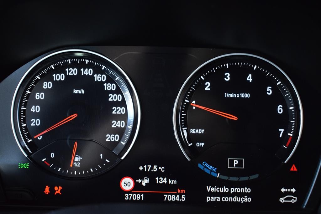 bmw-x2-2021-hibrido-a-gasolina-1499cc