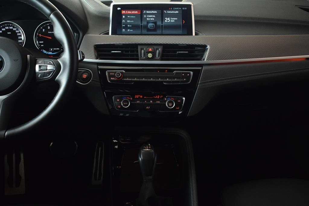 bmw-x2-2021-hibrido-a-gasolina-1499cc