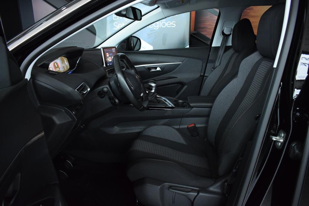 peugeot-3008-2018-diesel-1499cc