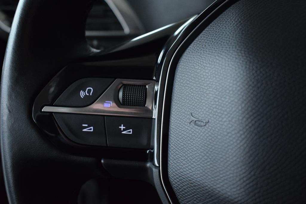 peugeot-3008-2018-diesel-1499cc