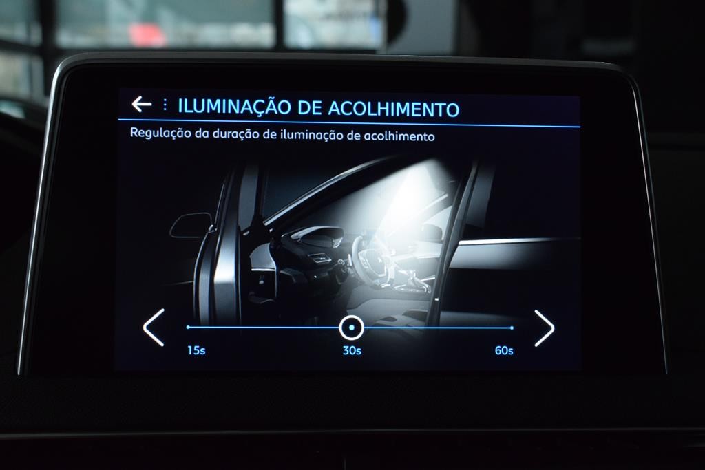 peugeot-3008-2018-diesel-1499cc
