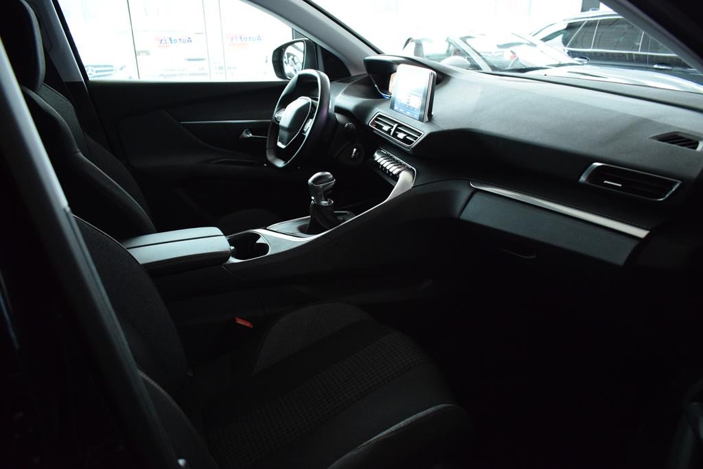 peugeot-3008-2018-diesel-1499cc
