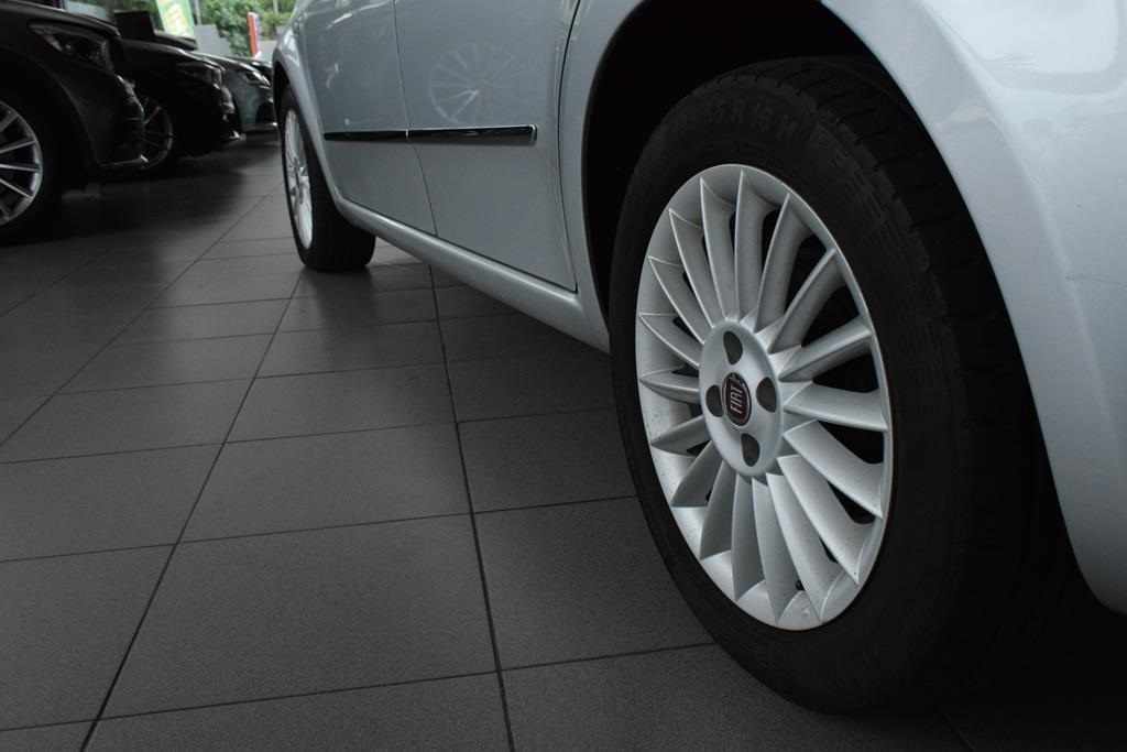 fiat-linea-2009-diesel-1300cc