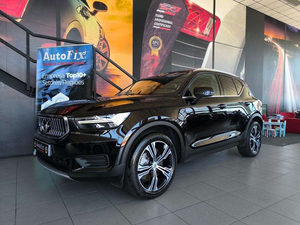 volvo-xc40-2022-hibrido-a-gasolina-1477cc