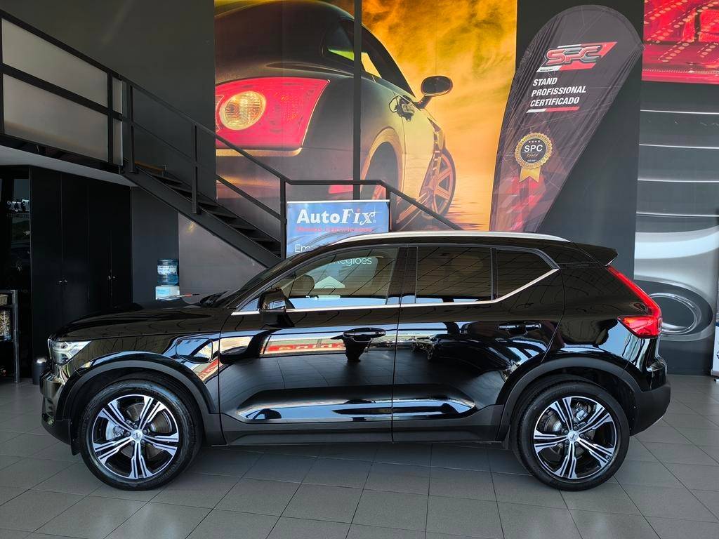 volvo-xc40-2022-hibrido-a-gasolina-1477cc